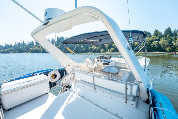 1997 Bayliner 3988 Photo 39 of 93
