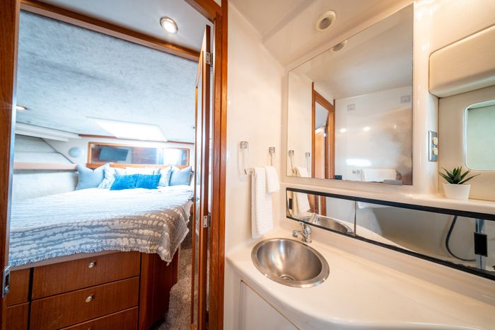 1997 Bayliner 3988 Photo 83 of 93