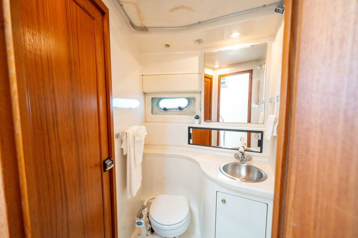 1997 Bayliner 3988 Photo 91 of 93