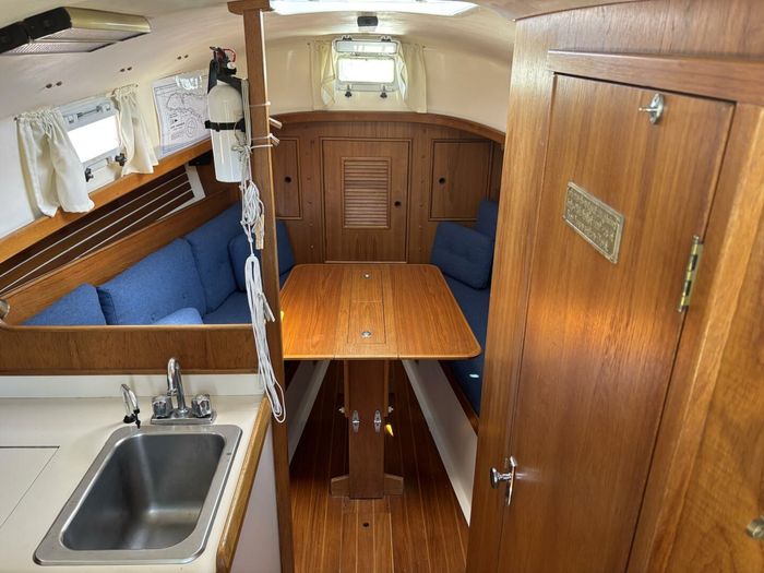 1985 Hinterhoeller Nonsuch 26 Classic Photo 25 sur 75