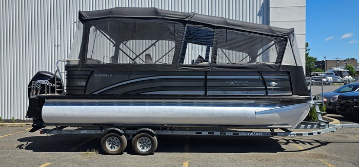 2017 Harris Solstice 220 trois tubes (NOUVEL ARRIVAGE) Photo 1 of 12