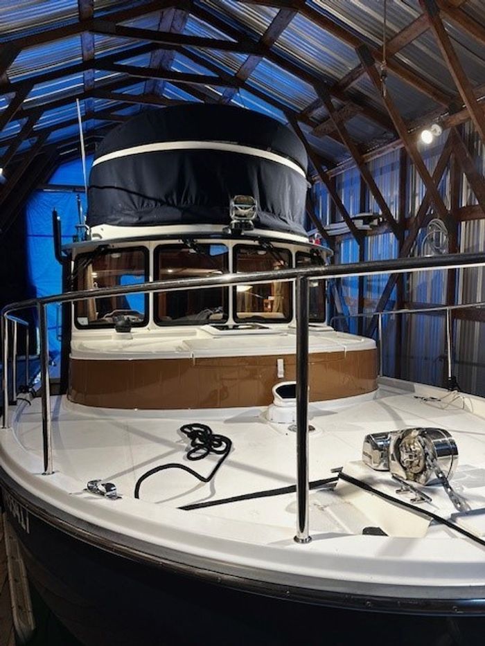 2016 Ranger Tugs 31RCB Photo 1 of 18