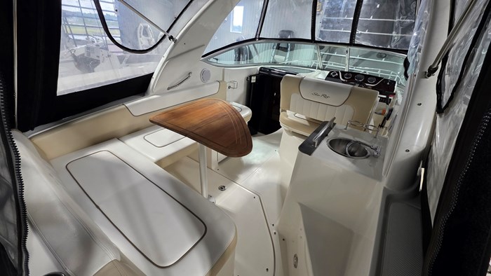 2012 Sea Ray Sundancer 260 Photo 7 of 12
