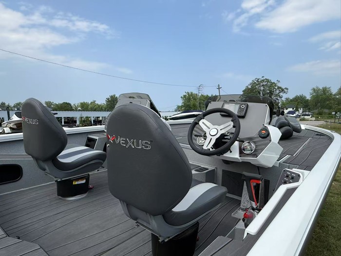 2025 Vexus AVX2085S Photo 6 of 15