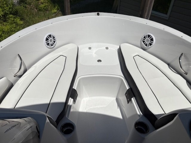 2025 Stingray 172SC Photo 14 of 17