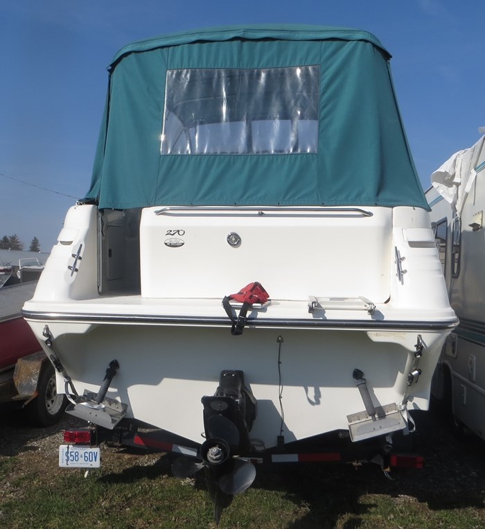 1996 Sea Ray SUNDANCER Photo 2 of 23