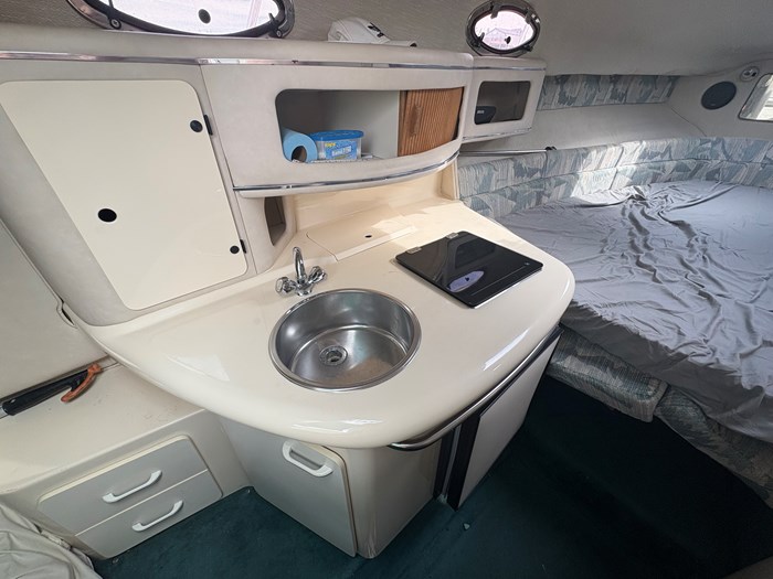 1996 Sea Ray SUNDANCER Photo 7 of 23