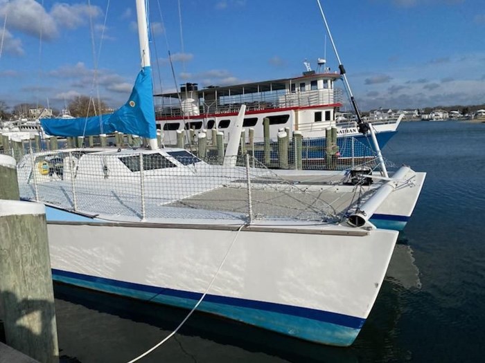 1982 Catamaran Photo 4 of 9