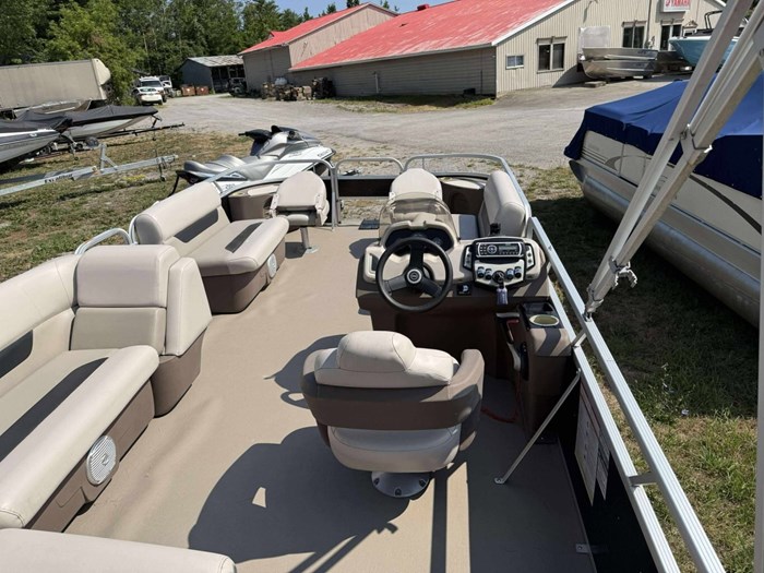 2018 Princecraft 21 SPORTFISHER Photo 5 of 12
