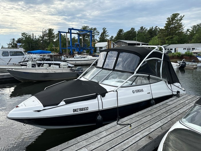 2007 Yamaha AR230 Photo 1 of 8
