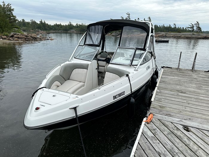 2007 Yamaha AR230 Photo 3 of 8