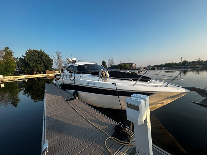 2017 Galeon 385/405 HTS Photo 3 of 20