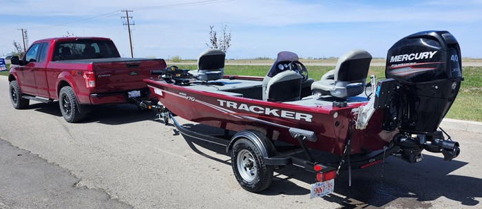 2018 Tracker Pro 170 Jet Power Photo 4 of 9