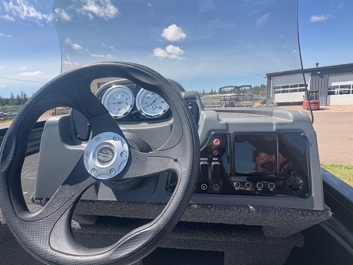 2022 Crestliner 2022  1450 Discovery Package Photo 5 of 8