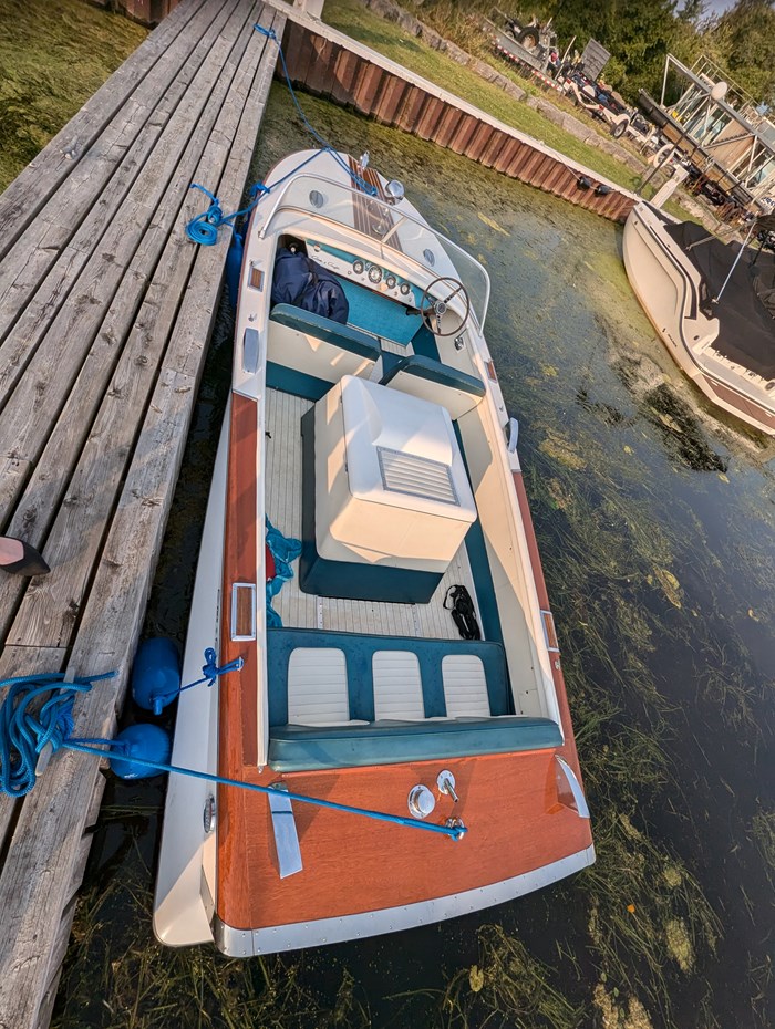 1964 Chris-Craft Super Sport Photo 2 of 4