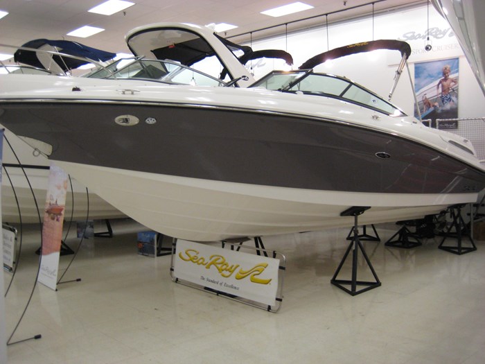 2007 Sea Ray 250 SLX Photo 1 of 6