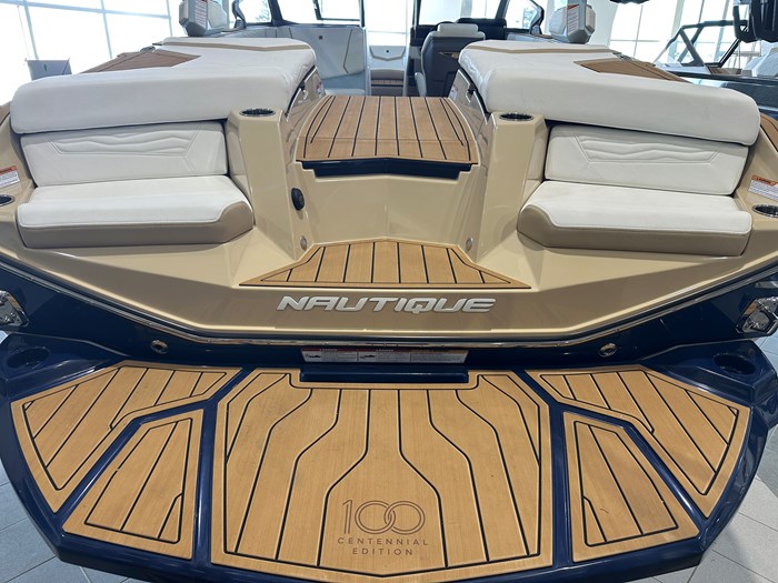 2025 Nautique G23 Photo 2 of 32