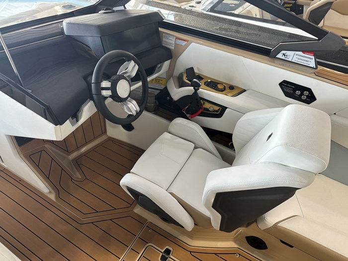 2025 Nautique G23 Photo 4 of 32