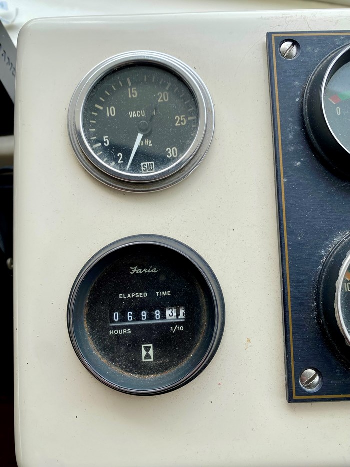 1988 Double Eagle 206 Alaskan Bulkhead Photo 8 of 13