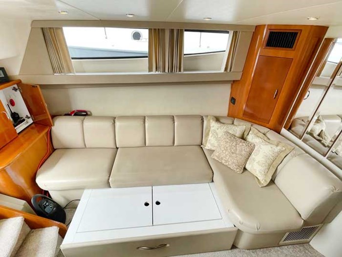 2006 Carver 36 Mariner Photo 24 of 41