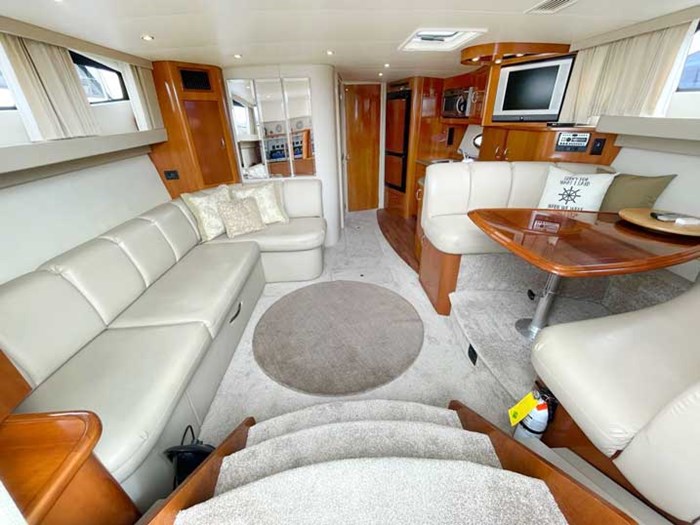 2006 Carver 36 Mariner Photo 20 of 41