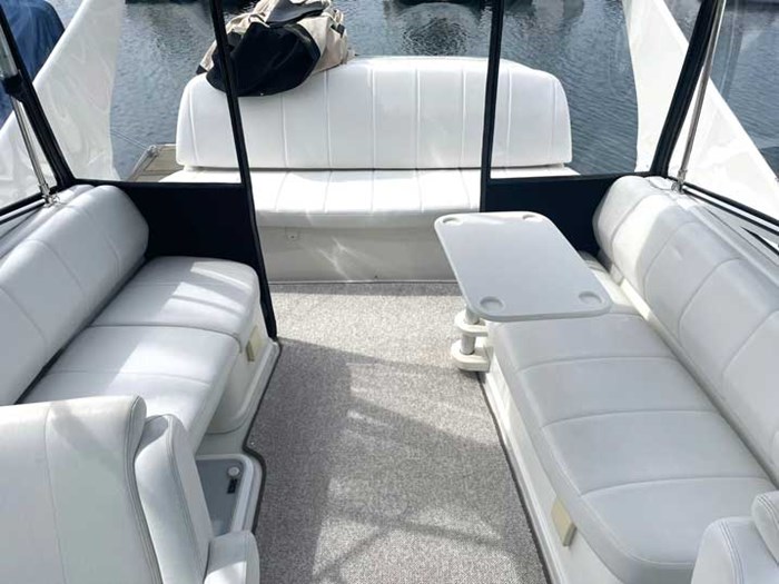 2006 Carver 36 Mariner Photo 16 of 41