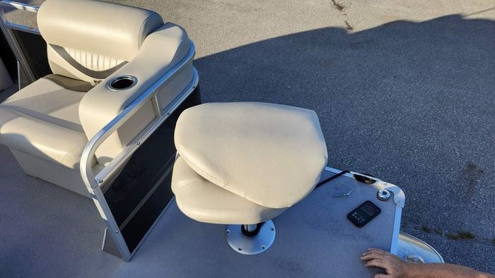 2021 Legend Splash Cottage EXT Photo 13 of 14