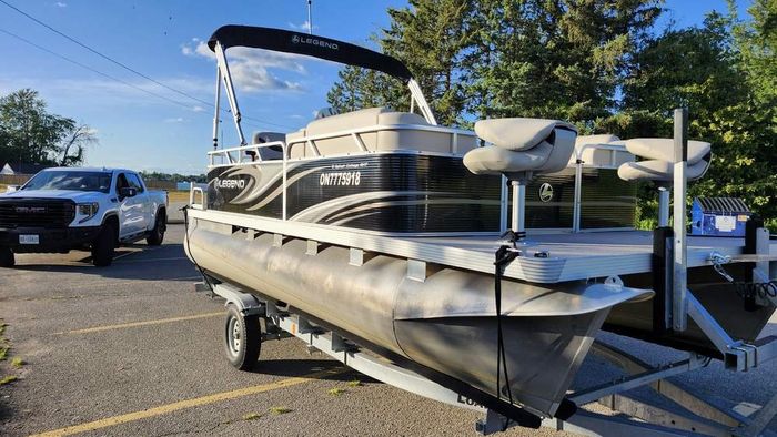 2021 Legend Splash Cottage EXT Photo 3 of 14