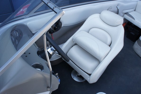 2006 Crownline 180BR 3.0L Photo 5 of 18