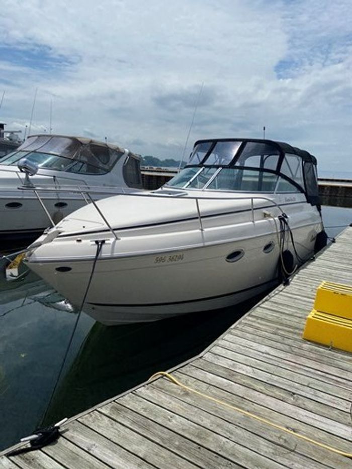 2001 Rinker Fiesta Vee 270 Photo 5 of 25