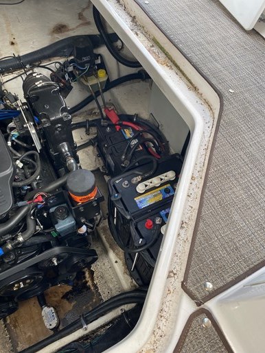 2011 Rinker 280 Express Cruiser Photo 21 of 24