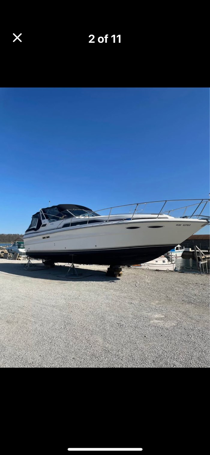 1989 Sea Ray 340 Express Photo 1 of 25