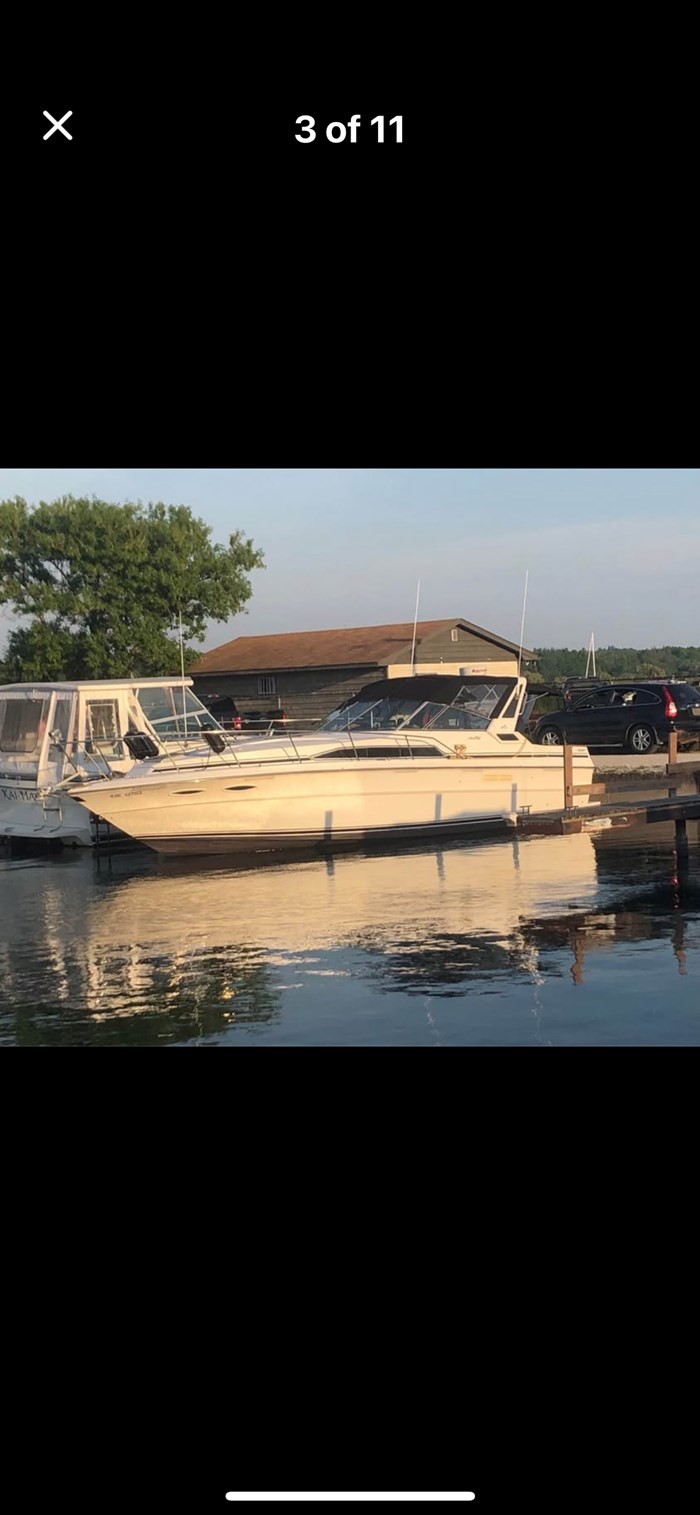 1989 Sea Ray 340 Express Photo 2 of 25