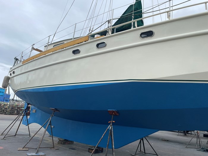 1994 Ted Brewer Alaska 43 Pilothouse Photo 31 of 36