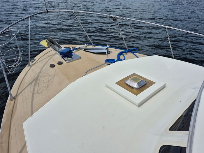 1977 Tollycraft 34 Tri Cabin Photo 7 of 50