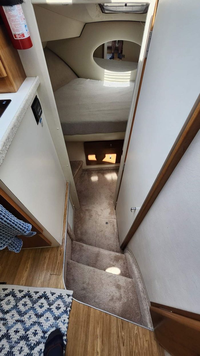 1998 Silverton 322 Aft Photo 28 of 42