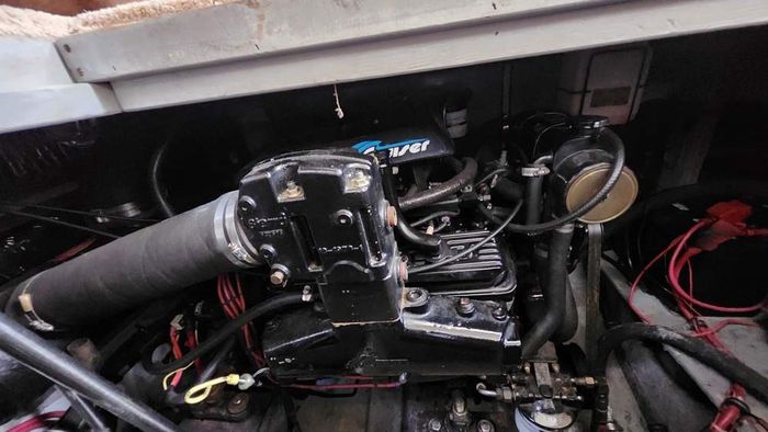 1998 Silverton 322 Aft Photo 42 of 42