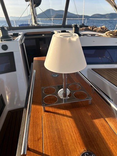 2021 Dufour Yachts 470 Photo 3 of 14