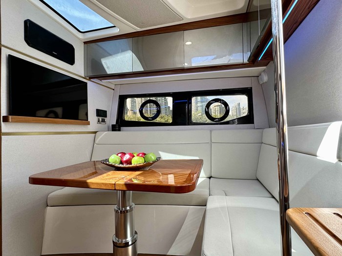 2023 Boston Whaler 405 Conquest Pilothouse Photo 22 of 31