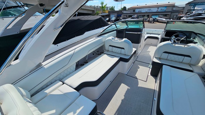 2025 Regal LS6 Photo 14 of 56