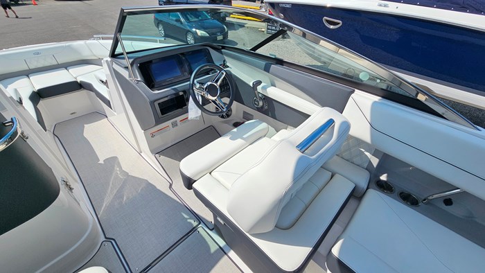 2025 Regal LS6 Photo 26 of 56