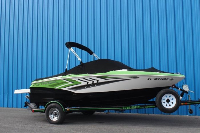 2015 Regal 1900 ESX Photo 2 of 13