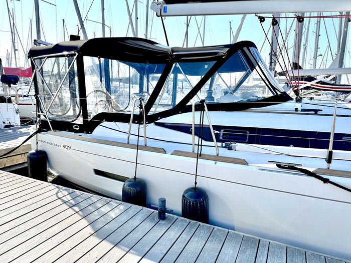 2011 Jeanneau Sun odyssey 409 Photo 2 of 58