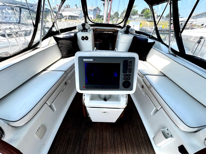 2011 Jeanneau Sun odyssey 409 Photo 13 of 58