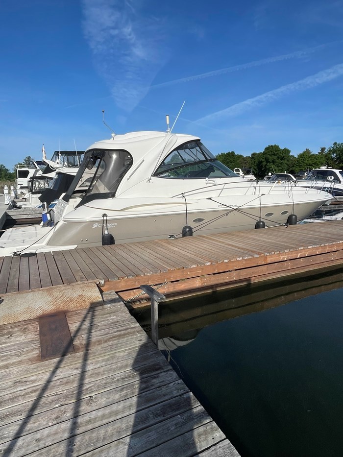 2007 Crusiers Yachts 460 Express Photo 1 of 107