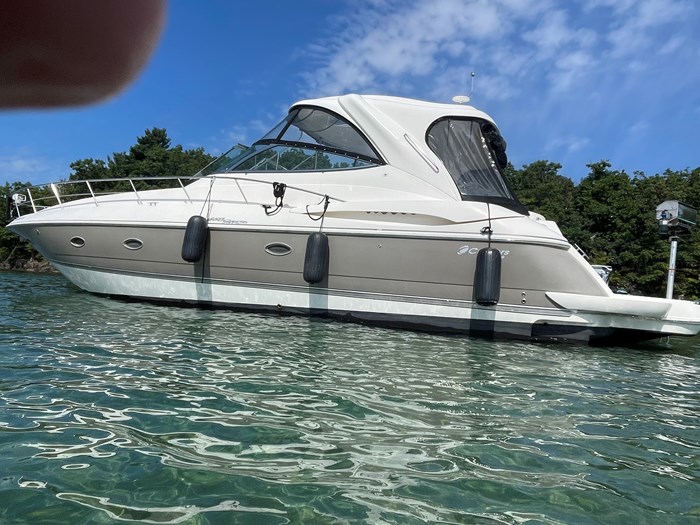 2007 Crusiers Yachts 460 Express Photo 16 of 107