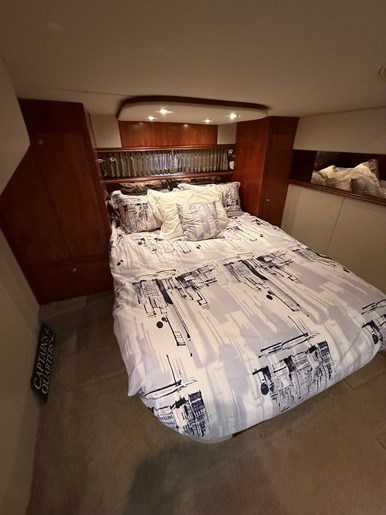 2007 Crusiers Yachts 460 Express Photo 31 of 107