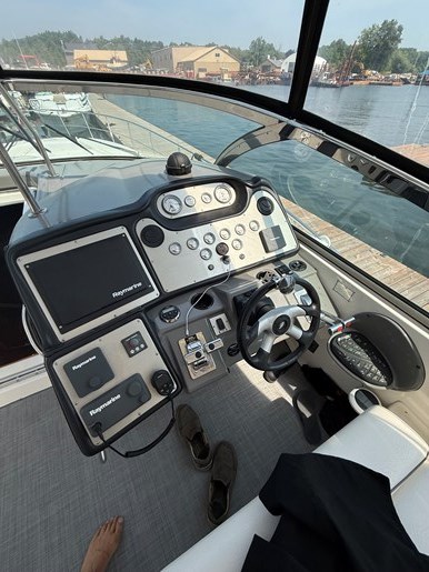 2007 Crusiers Yachts 460 Express Photo 30 of 107