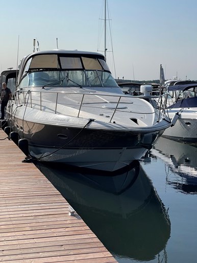 2007 Crusiers Yachts 460 Express Photo 14 of 107