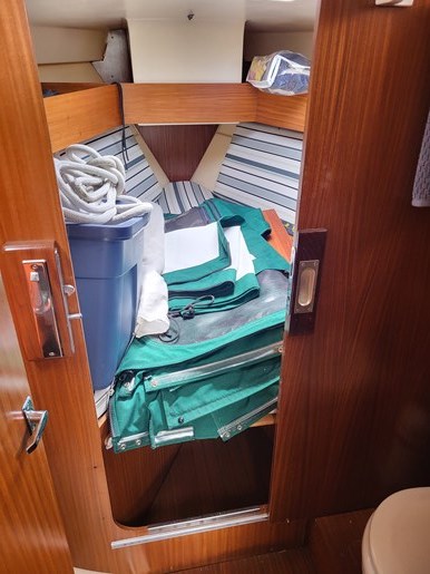 1982 Dufour Yachts Sloop Photo 8 of 20
